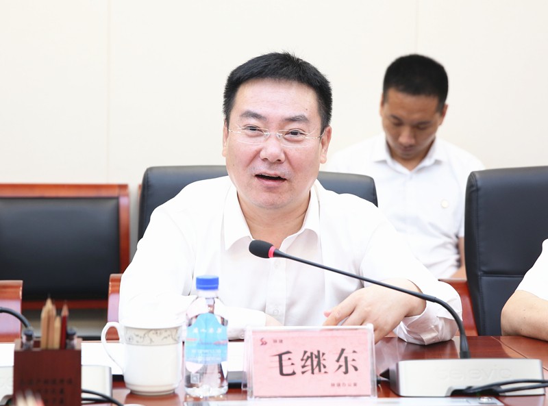 K8凯发集团与陕西建工集团互换座谈