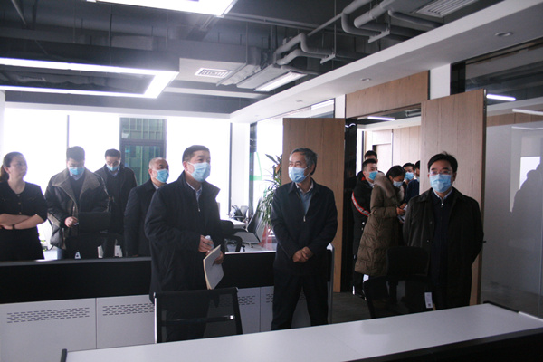 省国资委主任王海鹏到秦创原K8凯发集团创新中心调研