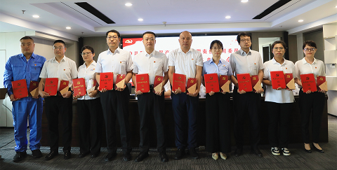 K8凯发集团召开2024年“两优一先”赞美大会