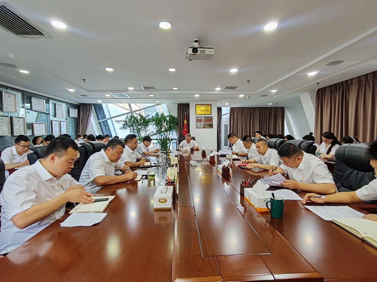 水环境公司党支部：萦绕“三个对峙”推动党纪进建教育走深走实