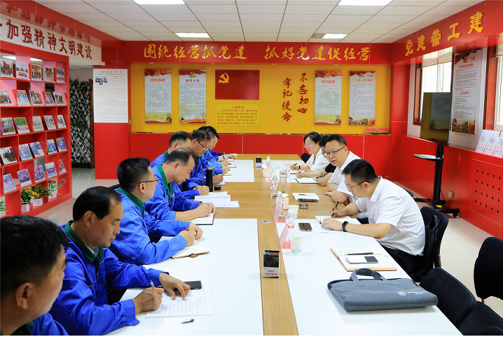 郝军亮在省危废措置中心调研时强调：坚定信念 鼎新创新 奋力打开高质量发展新世界