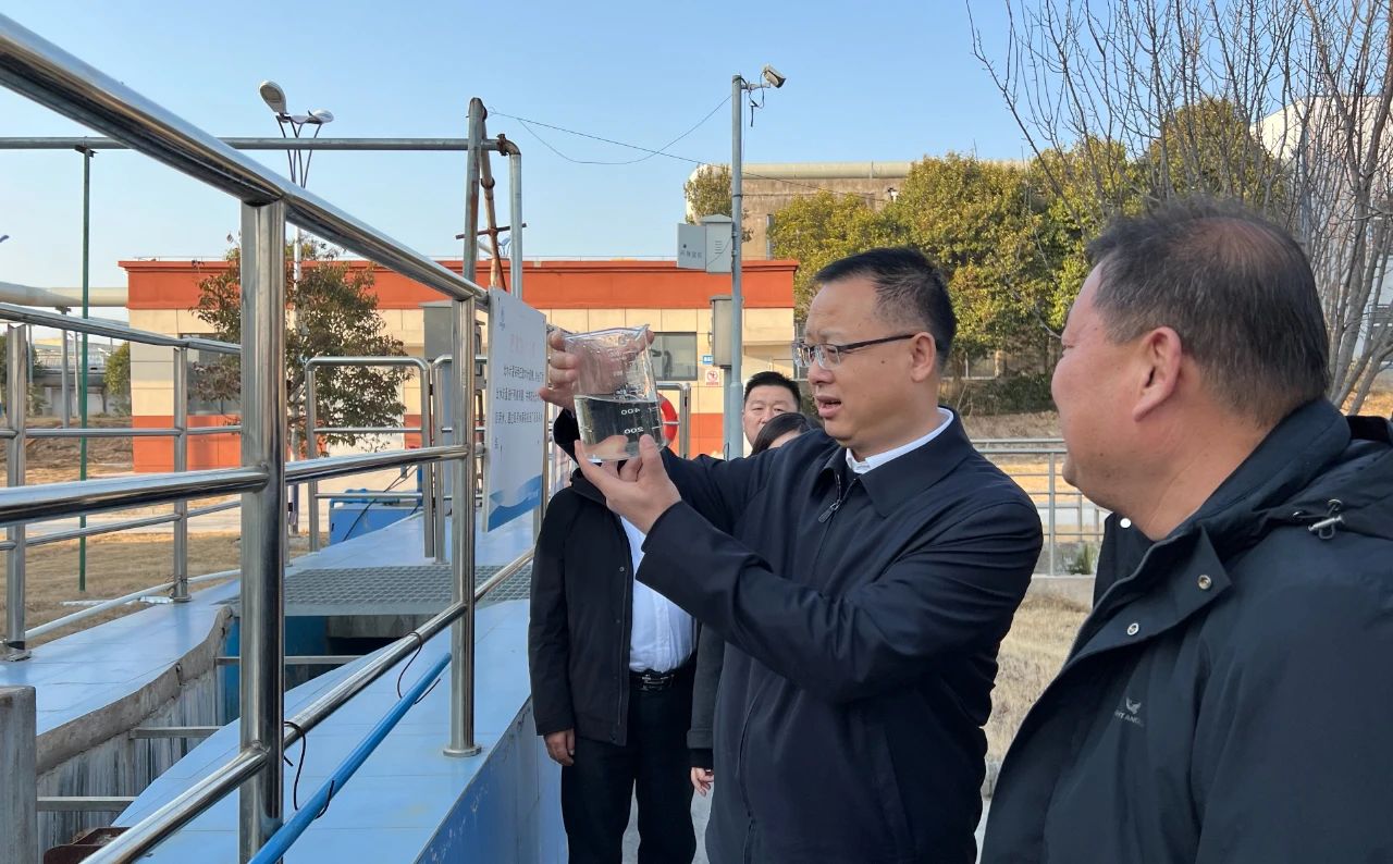 K8凯发集团与大荔县当局座谈互换