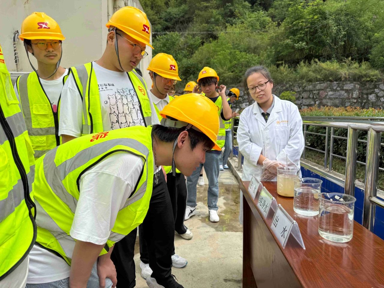 社会责任｜水环境公司发展“党建引领促发展 环保教育共成长”公家盛开日活动