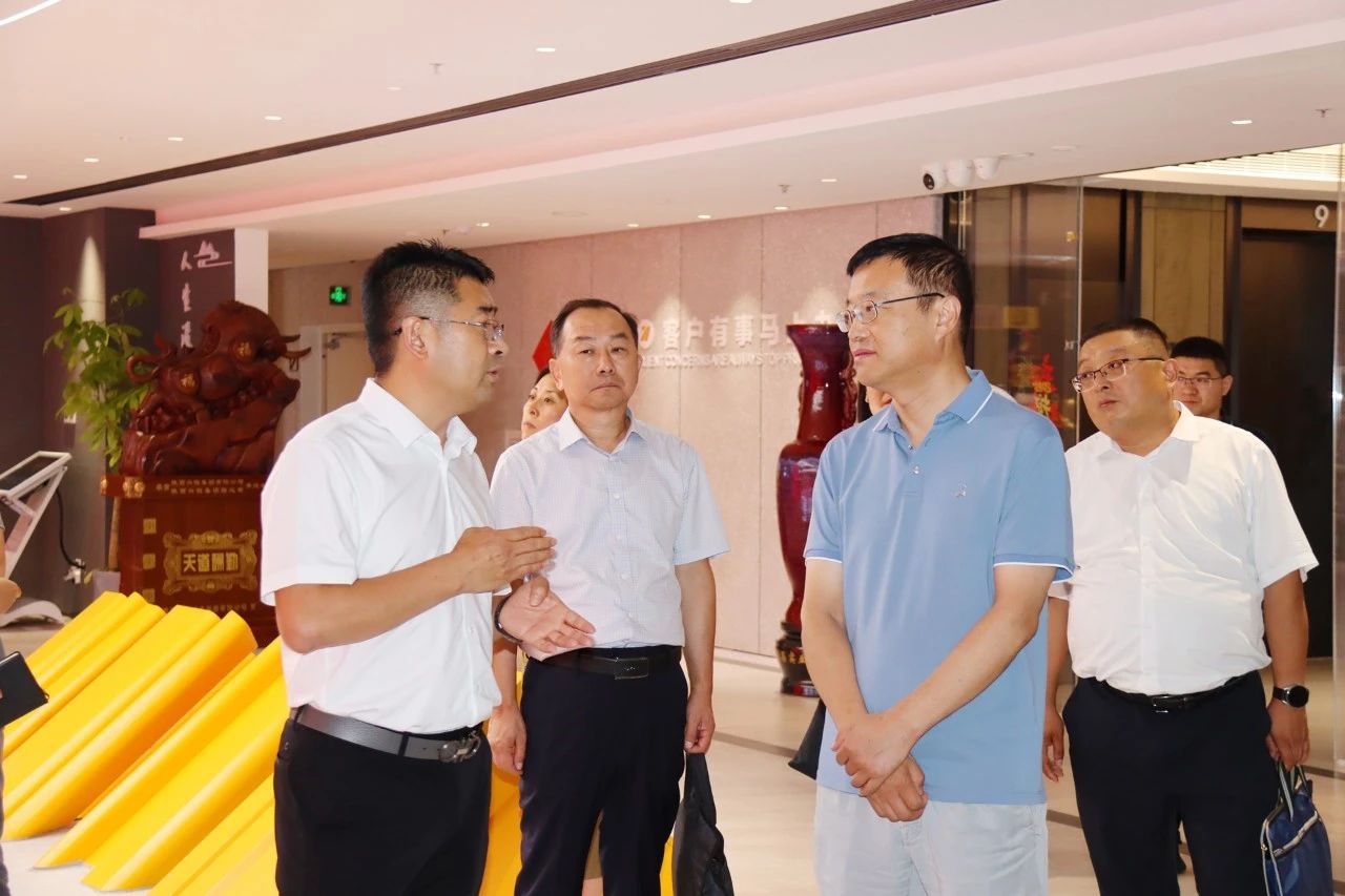 K8凯发集团与陆运助公司座谈互换